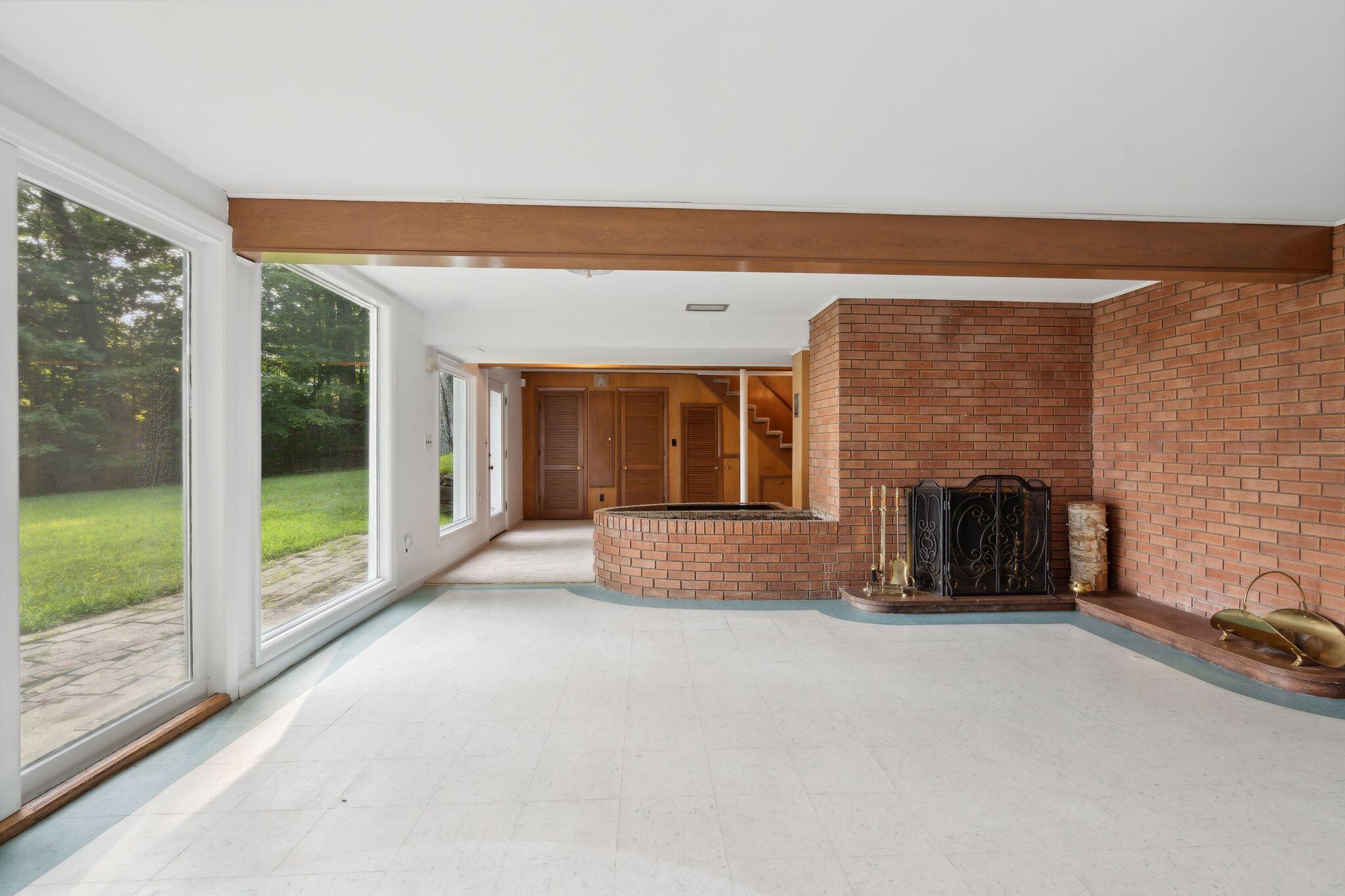 50 Maple Hill Lane Auburn ME 04210