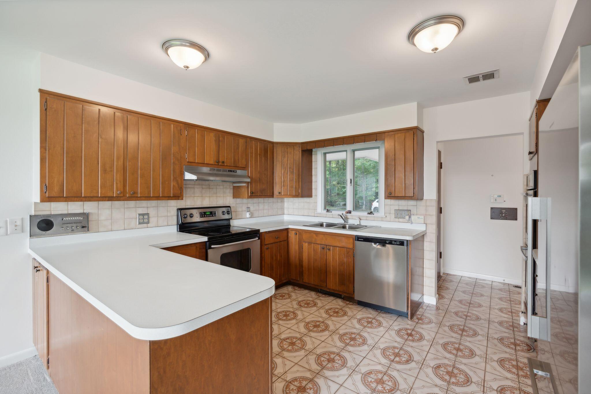 50 Maple Hill Lane Auburn ME 04210