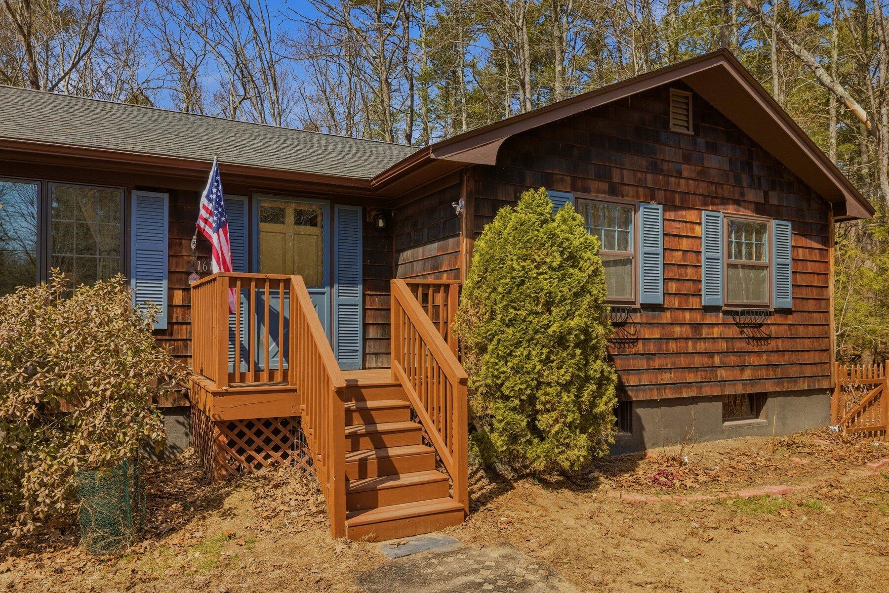 161 Beech Ridge Road Eliot ME 03903