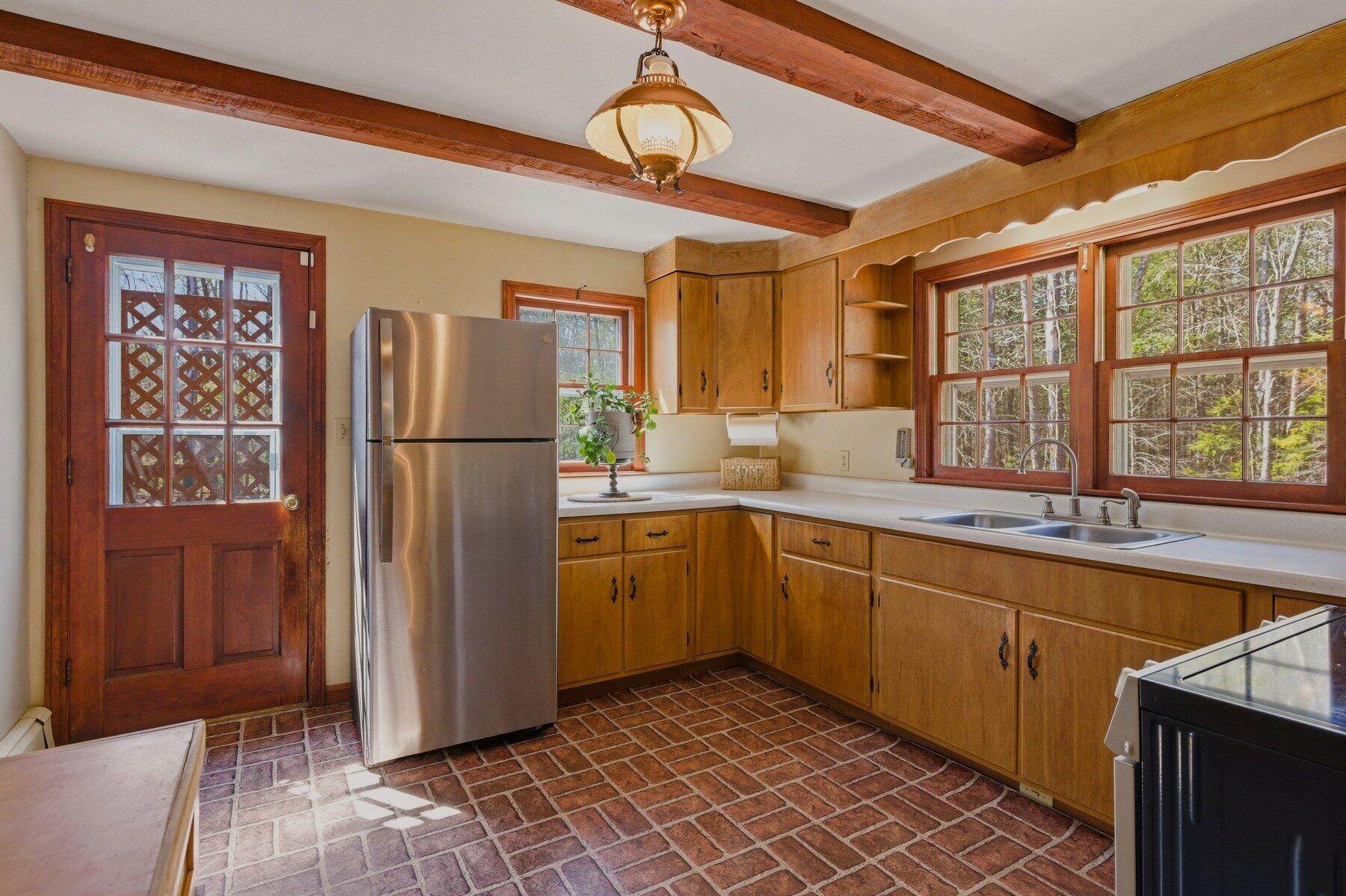 161 Beech Ridge Road Eliot ME 03903