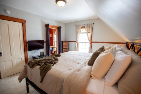 18 Washington Street Greenville ME 04441