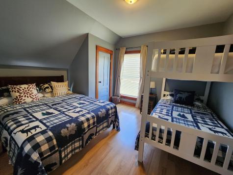 18 Washington Street Greenville ME 04441