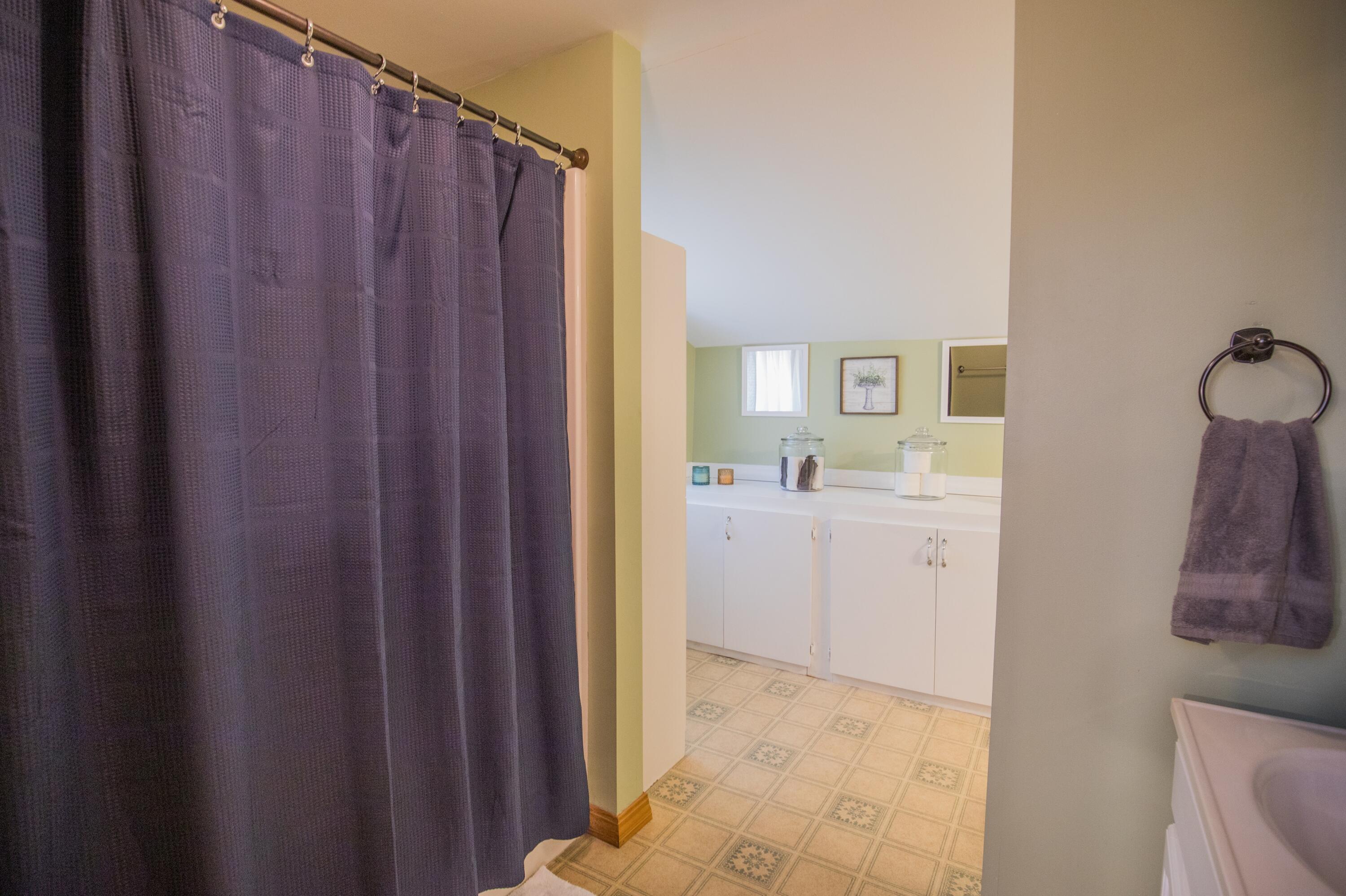 18 Washington Street Greenville ME 04441