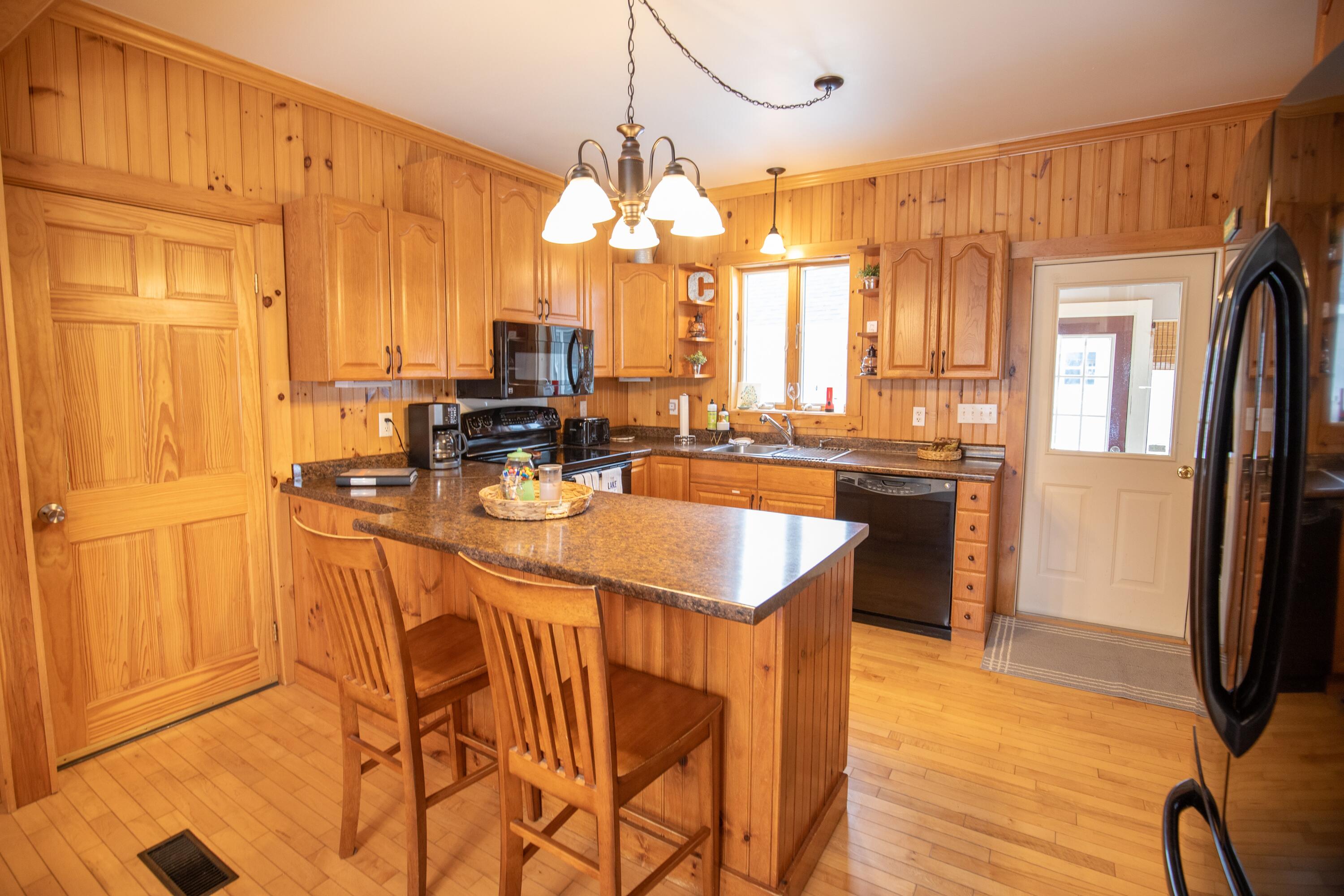 18 Washington Street Greenville ME 04441