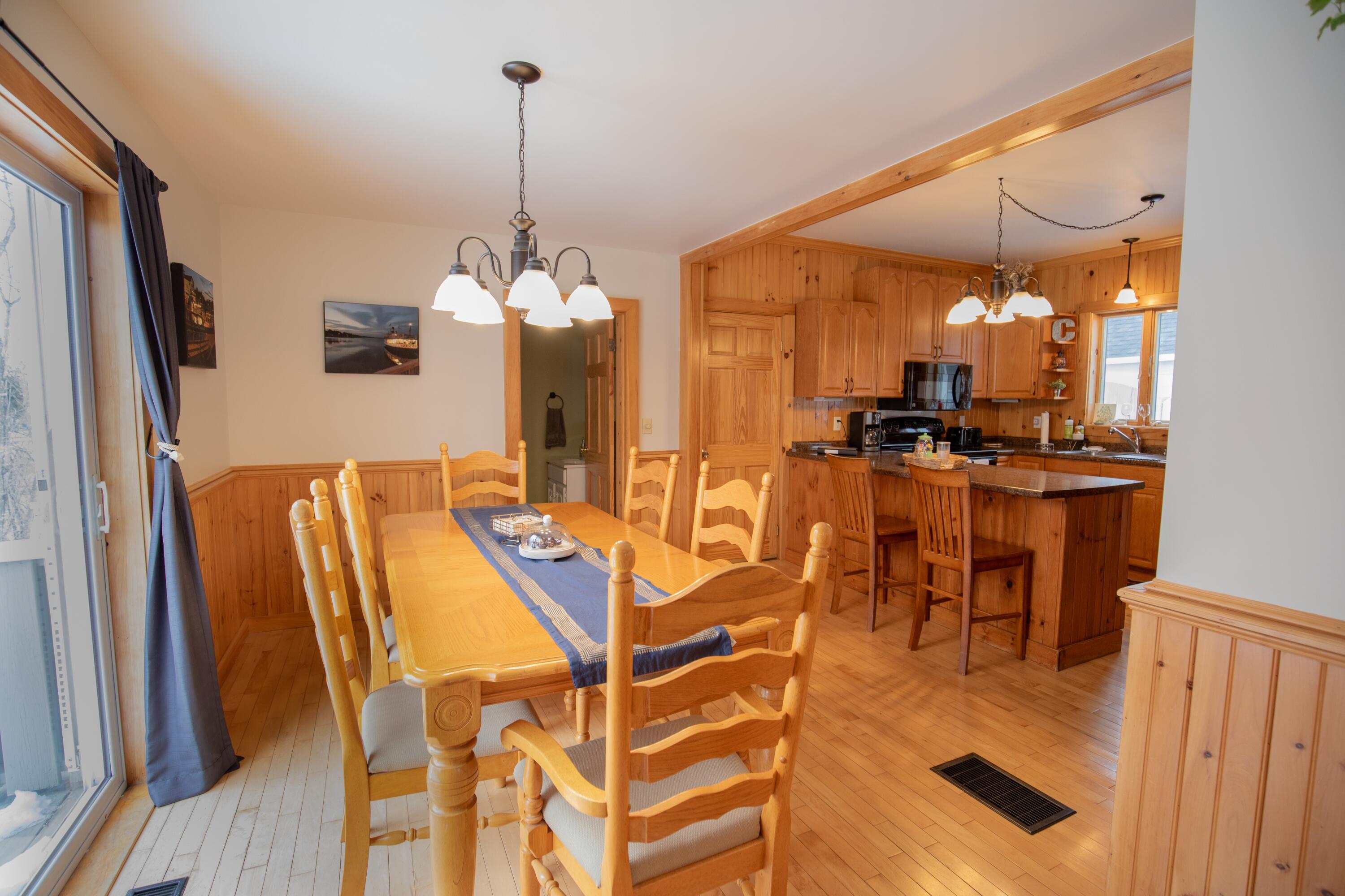 18 Washington Street Greenville ME 04441