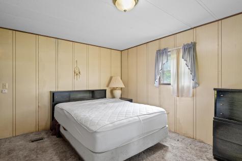 16 Imperial Drive Eliot ME 03903