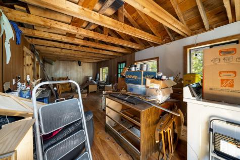 8-92-1 Derek Way Harpswell ME 04079