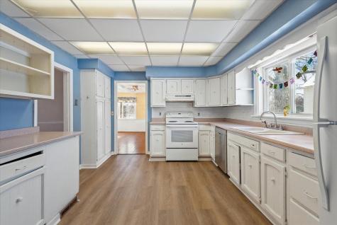 224 Main Street Belfast ME 04915