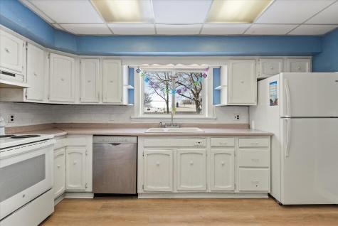 224 Main Street Belfast ME 04915