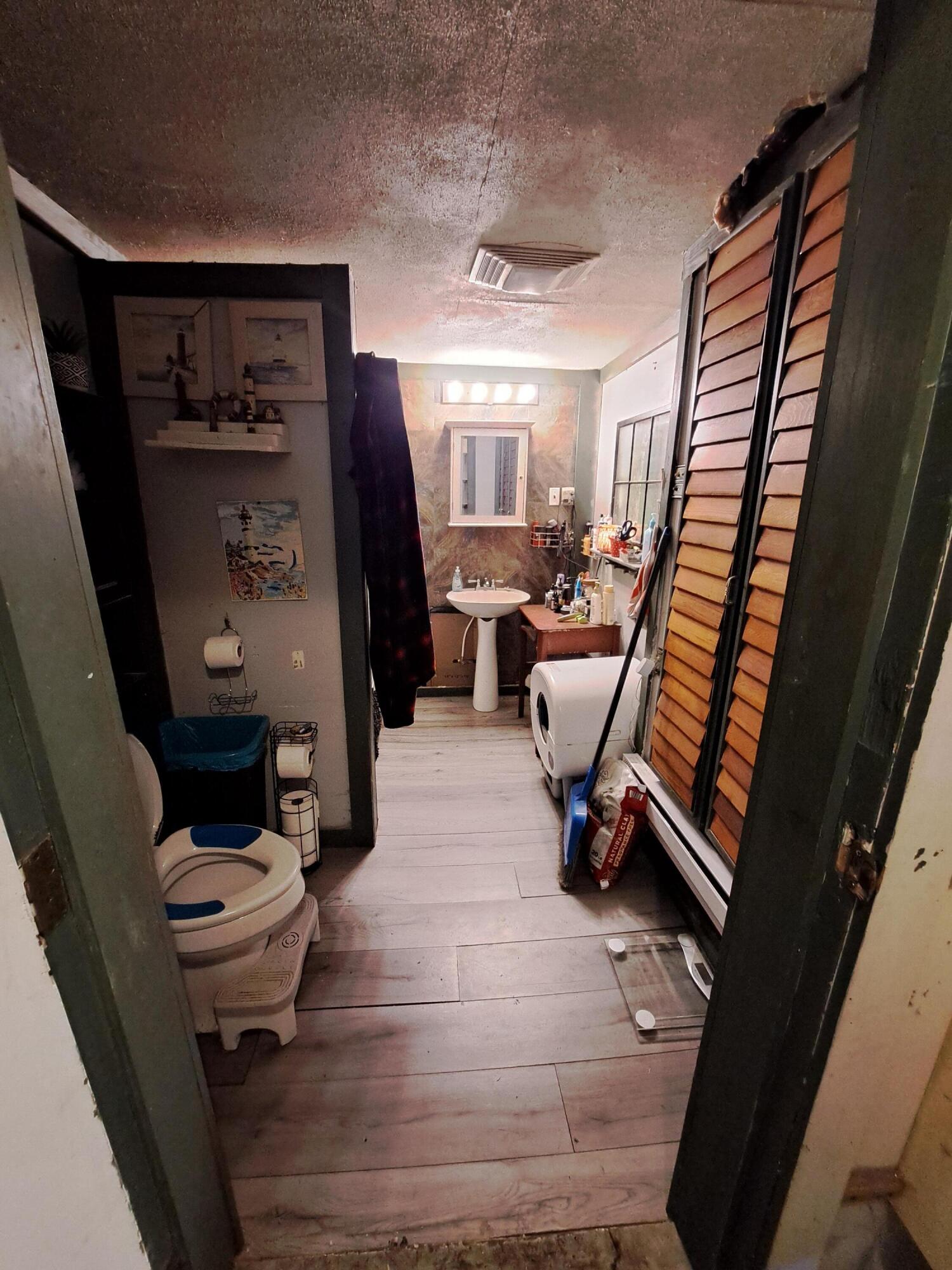 4 Bowen Road Searsport ME 04974