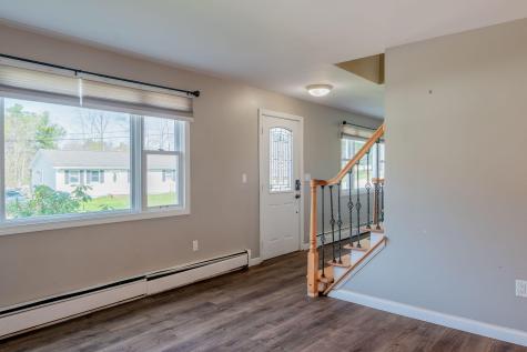 7 Sandy Street Lewiston ME 04240