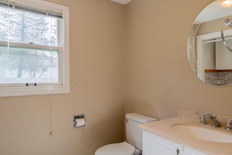 7 Sandy Street Lewiston ME 04240