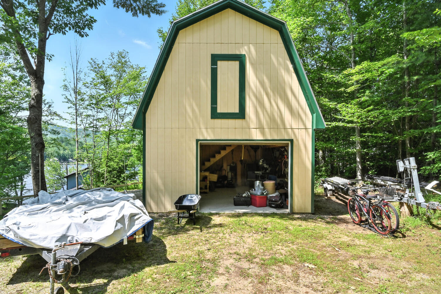 418 East Shore Road Peru ME 04290