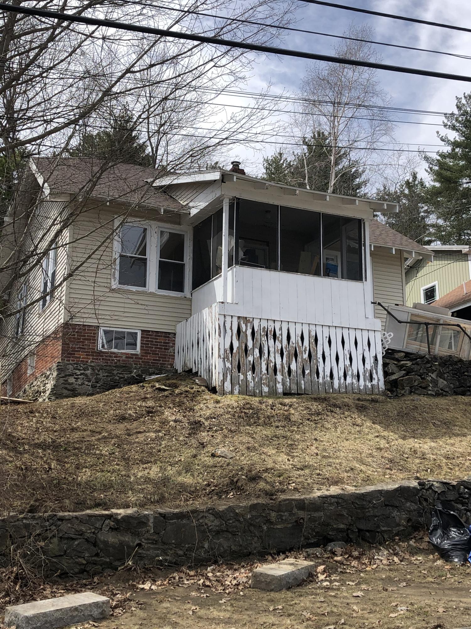 154 Lake Street Auburn ME 04210