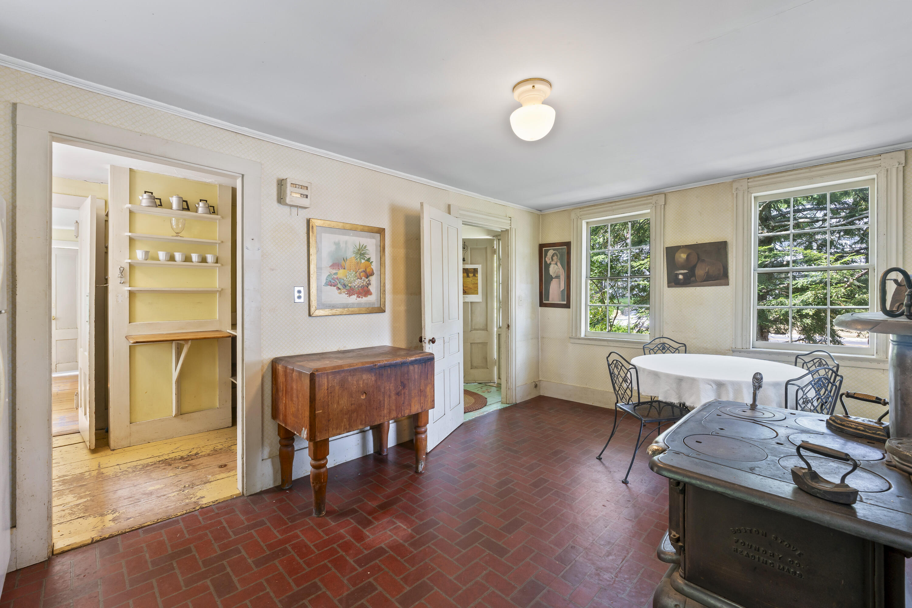 41 Federal Street Wiscasset ME 04578