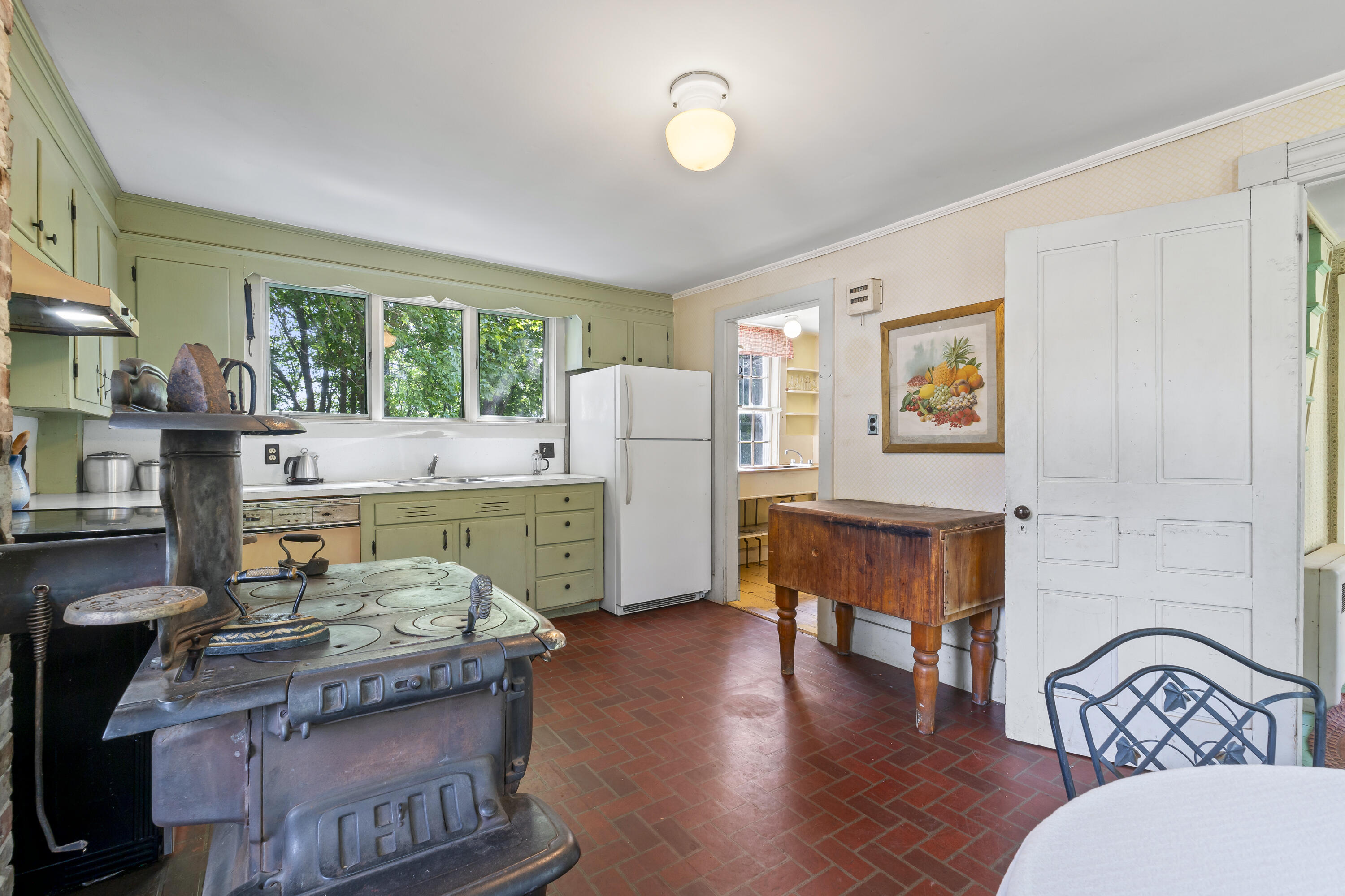 41 Federal Street Wiscasset ME 04578