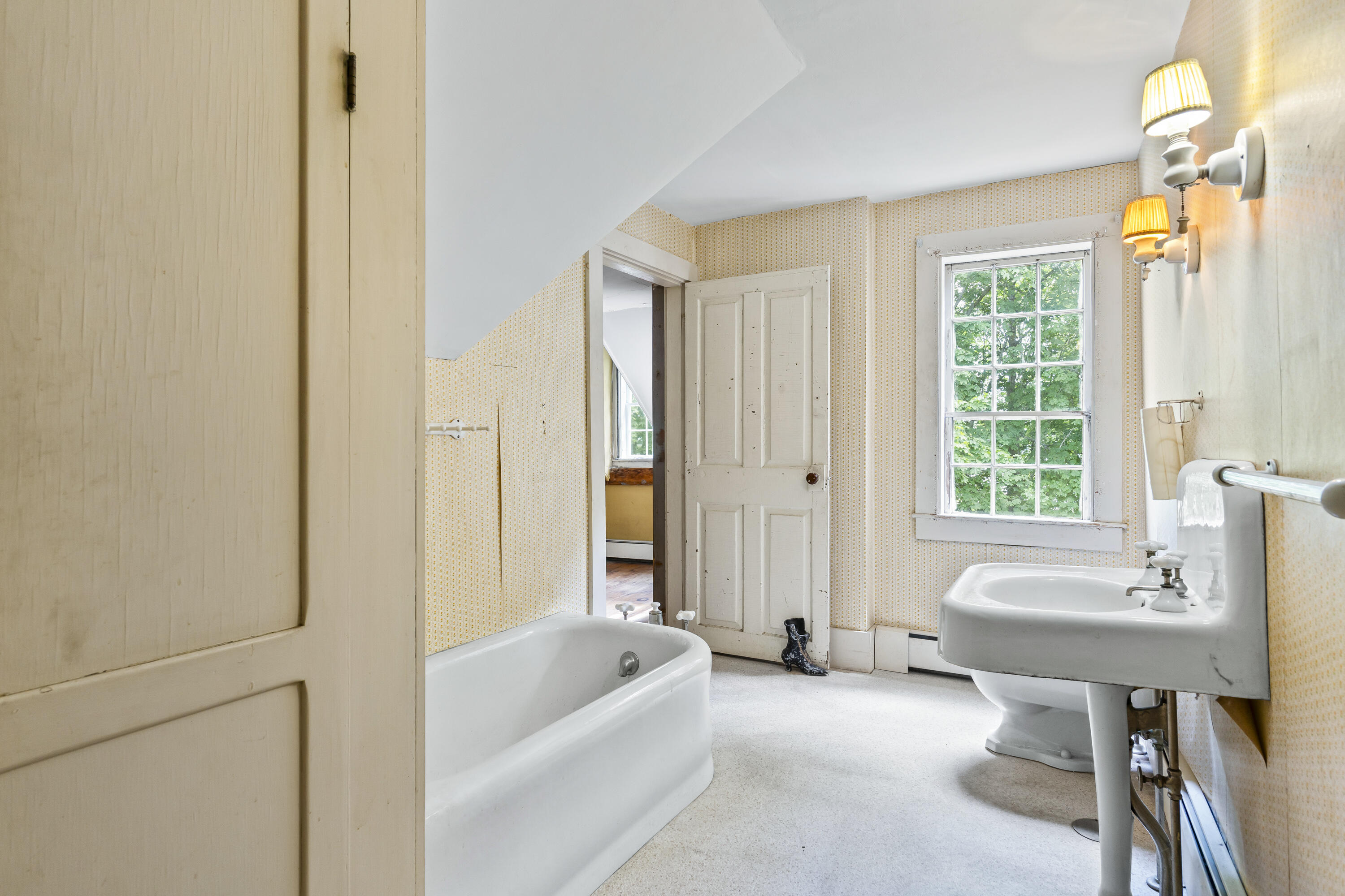 41 Federal Street Wiscasset ME 04578