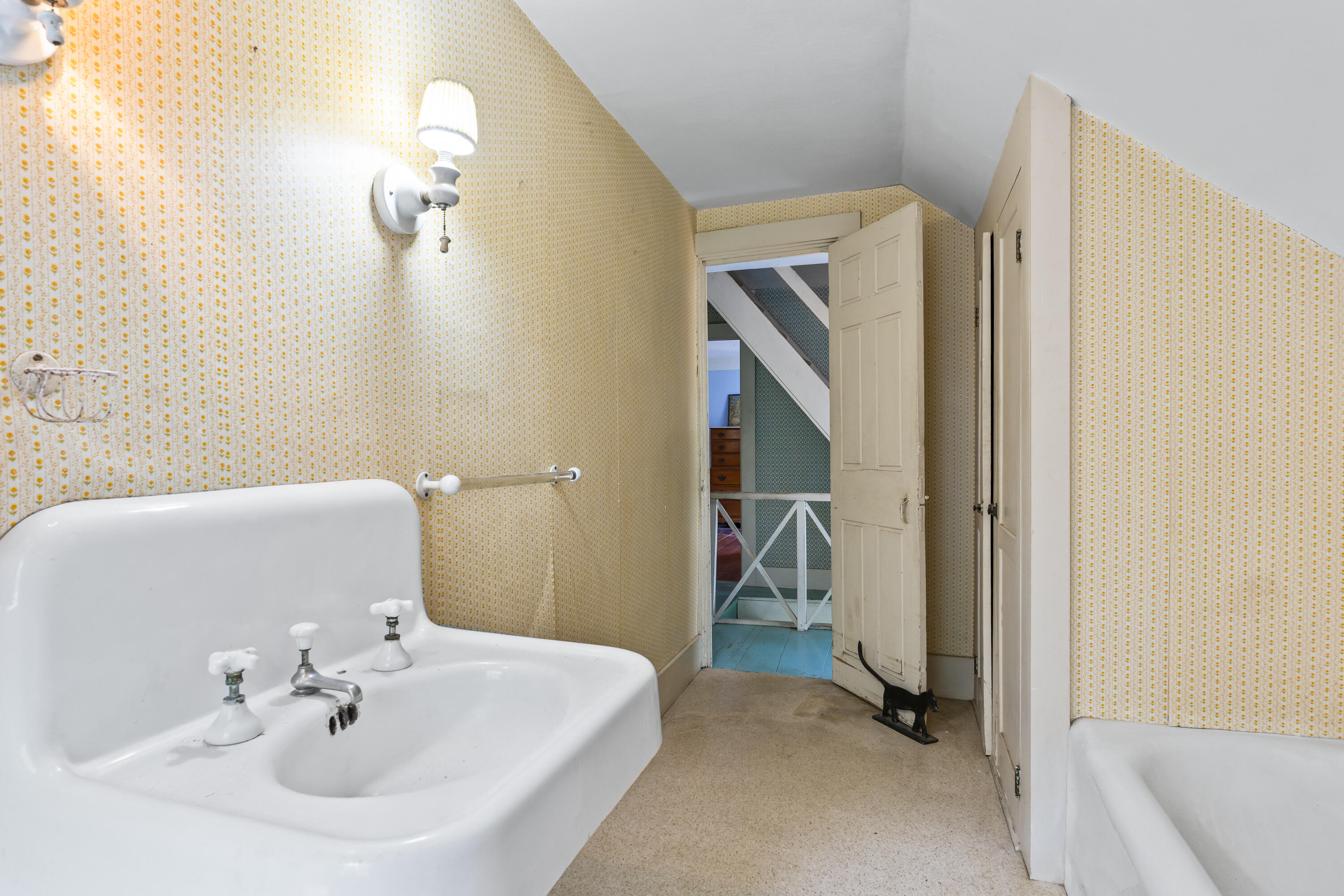 41 Federal Street Wiscasset ME 04578