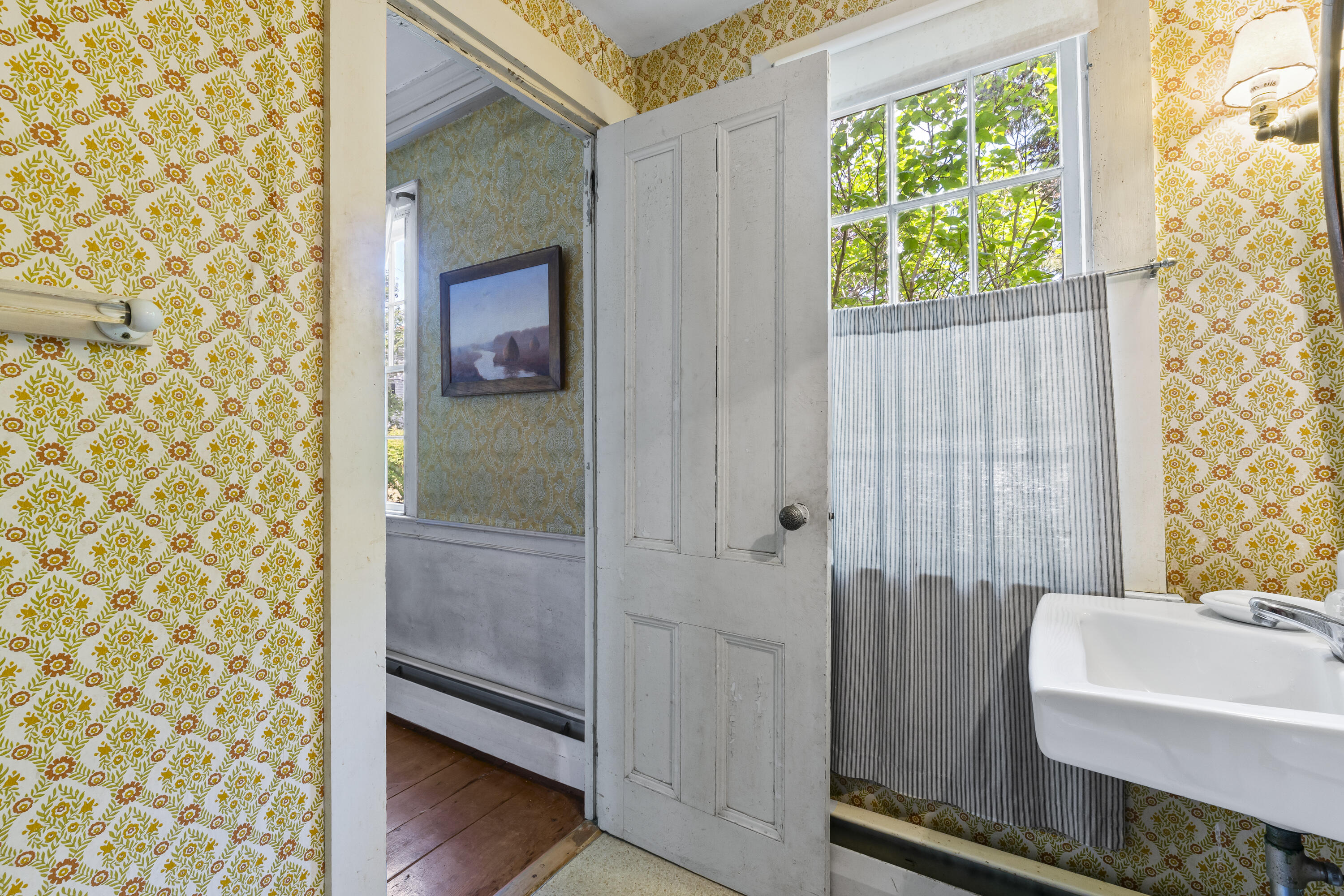 41 Federal Street Wiscasset ME 04578