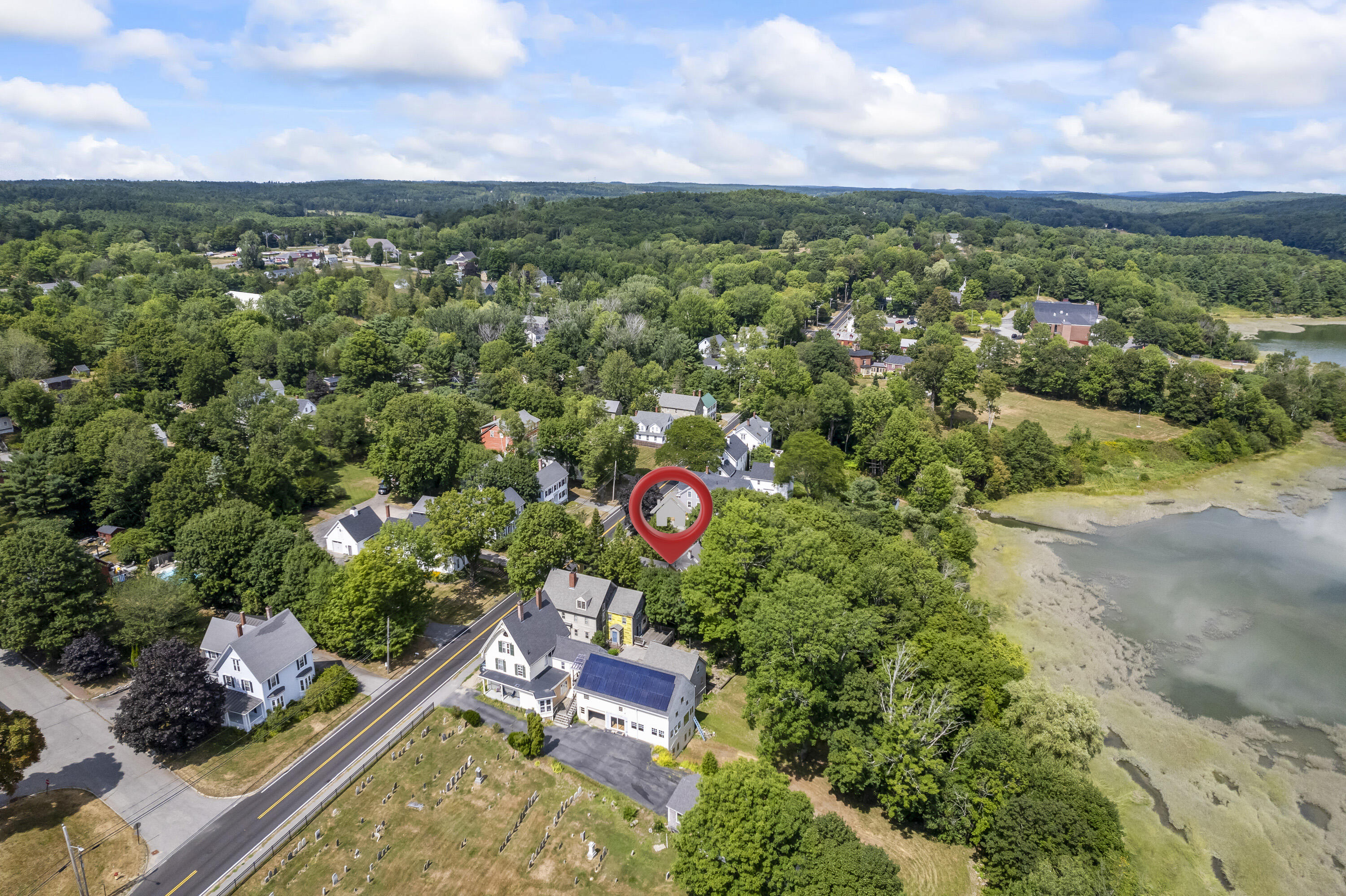 41 Federal Street Wiscasset ME 04578