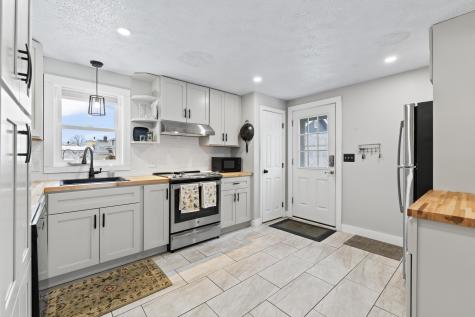 17 Winter Street Biddeford ME 04005