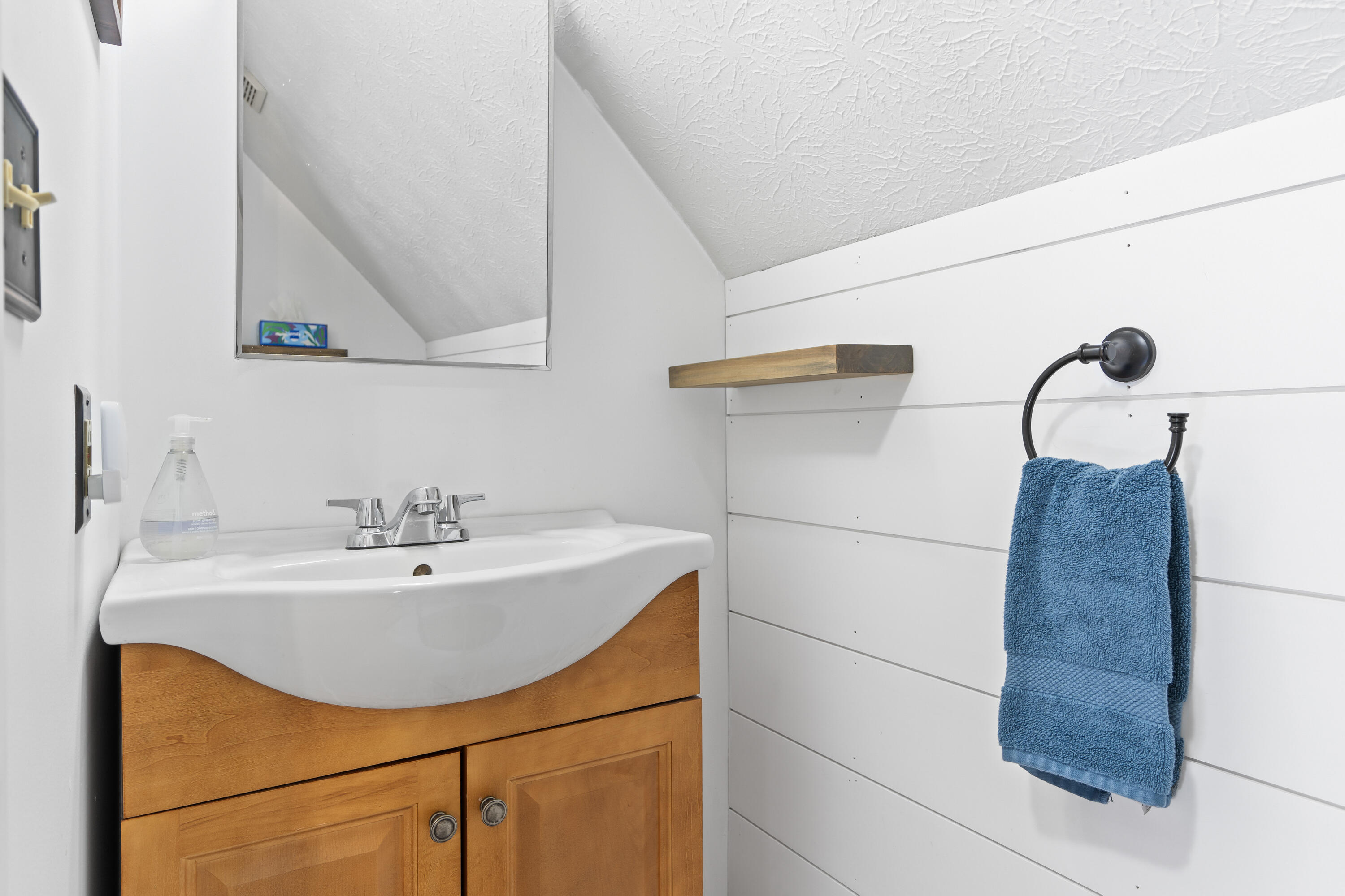 17 Winter Street Biddeford ME 04005