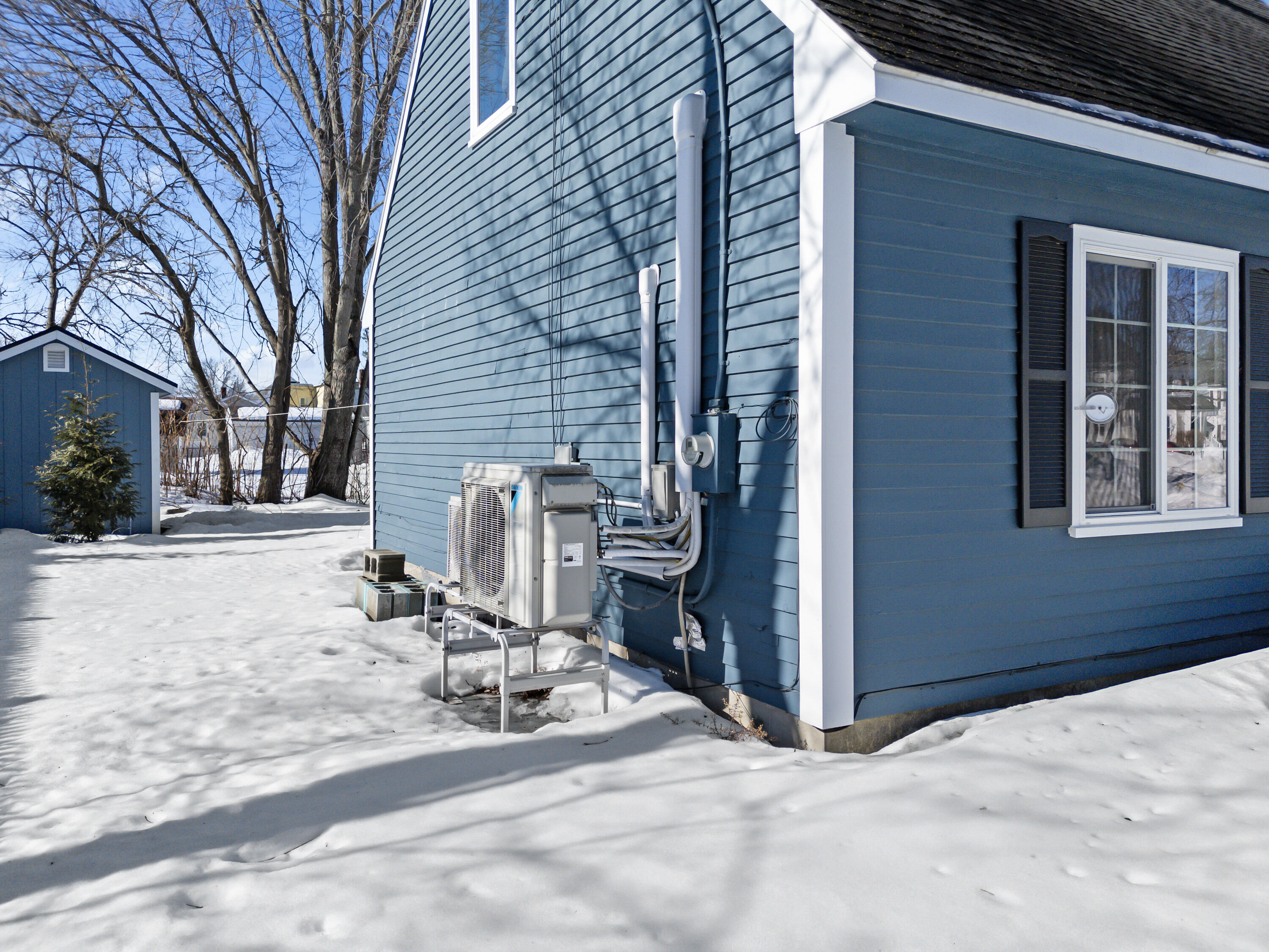 17 Winter Street Biddeford ME 04005