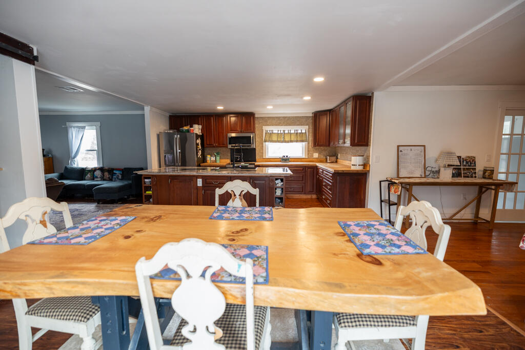 3190 Middle Road Sidney ME 04330