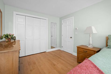 15 Creation Lane York ME 03909