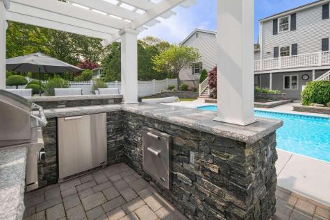 15 Creation Lane York ME 03909