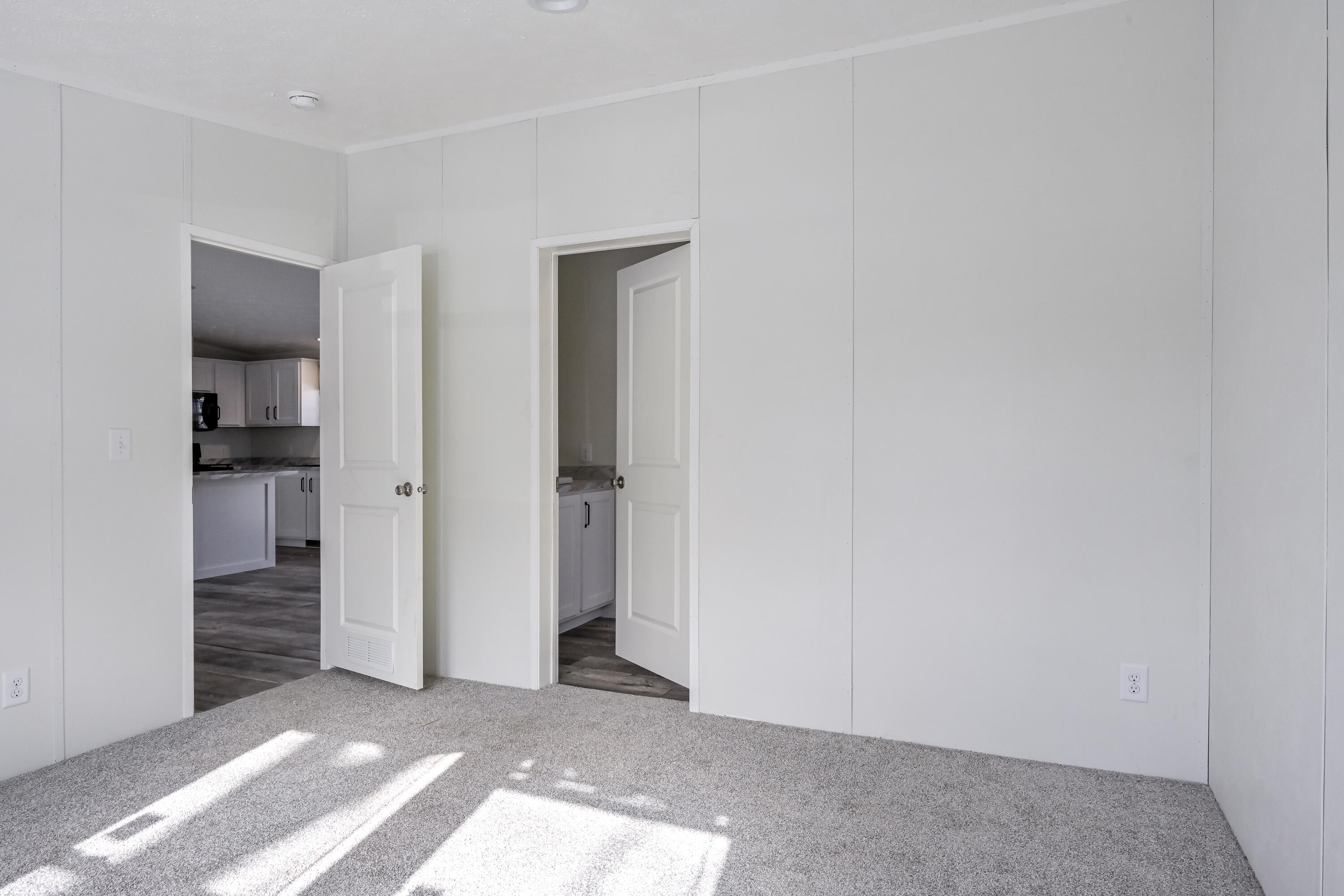 28 Montcalm Street Fairfield ME 04937