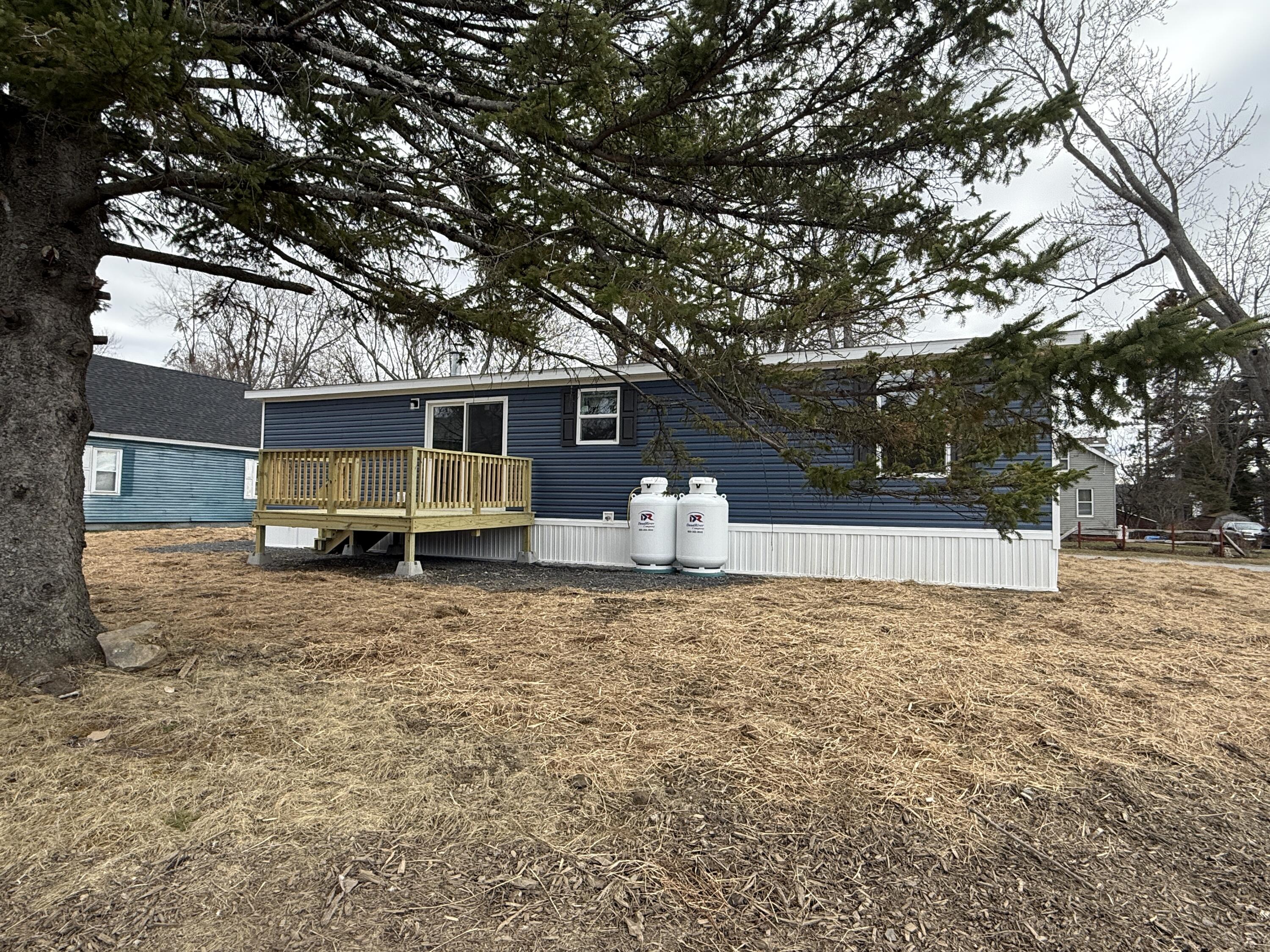 28 Montcalm Street Fairfield ME 04937