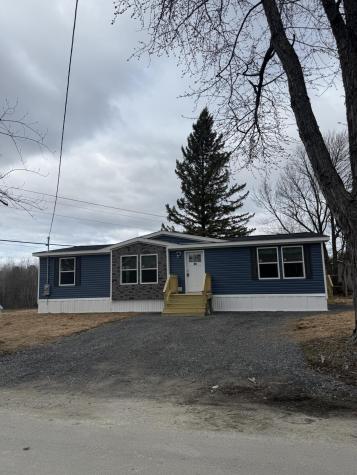 28 Montcalm Street Fairfield ME 04937