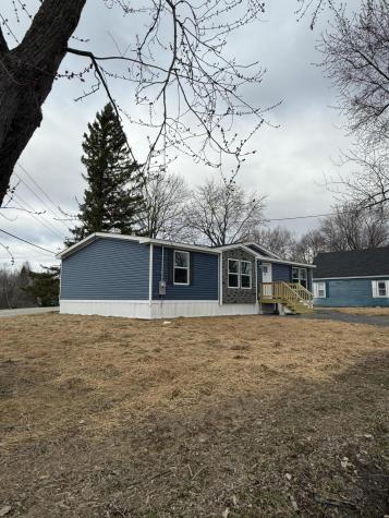 28 Montcalm Street Fairfield ME 04937