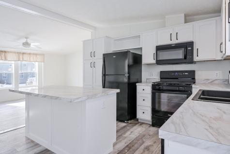 28 Montcalm Street Fairfield ME 04937