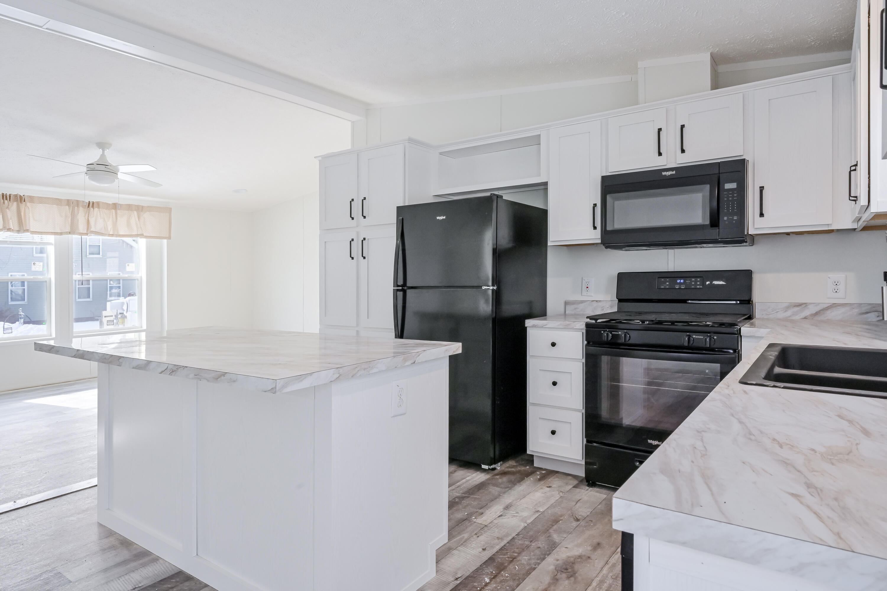 28 Montcalm Street Fairfield ME 04937