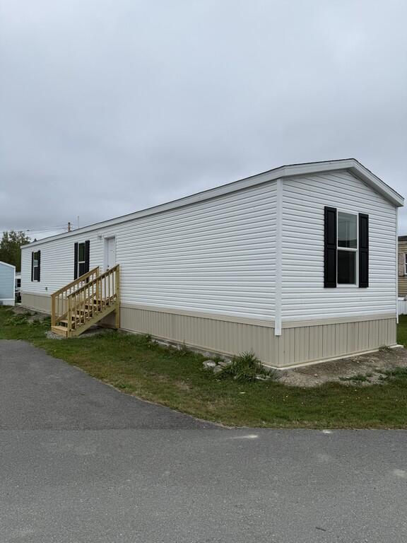 33 Black Bear Lane Brewer ME 04412