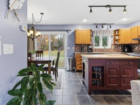 21 Mapleleaf Lane Hermon ME 04401