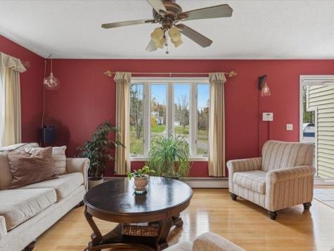 21 Mapleleaf Lane Hermon ME 04401