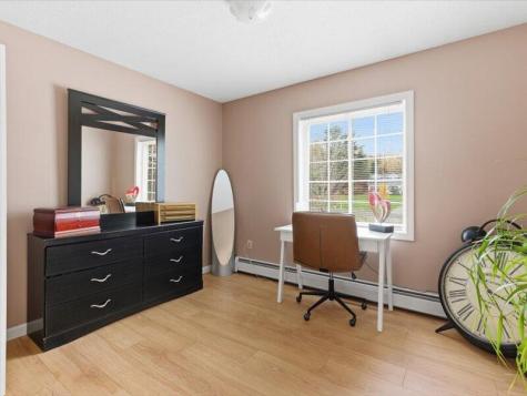 21 Mapleleaf Lane Hermon ME 04401