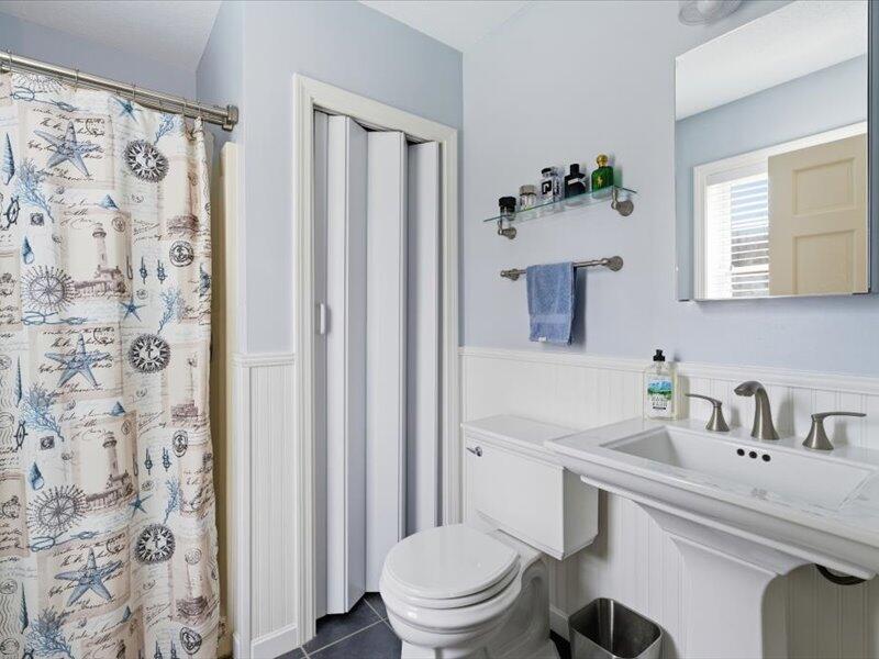 21 Mapleleaf Lane Hermon ME 04401