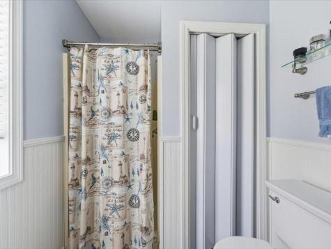 21 Mapleleaf Lane Hermon ME 04401