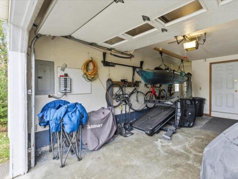 21 Mapleleaf Lane Hermon ME 04401