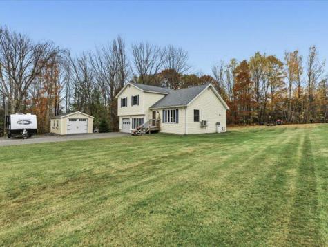 21 Mapleleaf Lane Hermon ME 04401