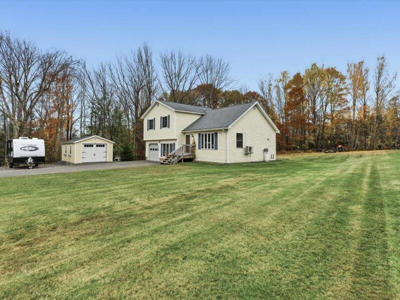 21 Mapleleaf Lane Hermon ME 04401