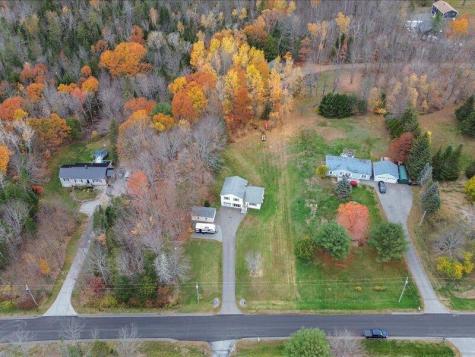 21 Mapleleaf Lane Hermon ME 04401