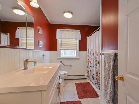 5 Mcdonald Avenue Ellsworth ME 04605