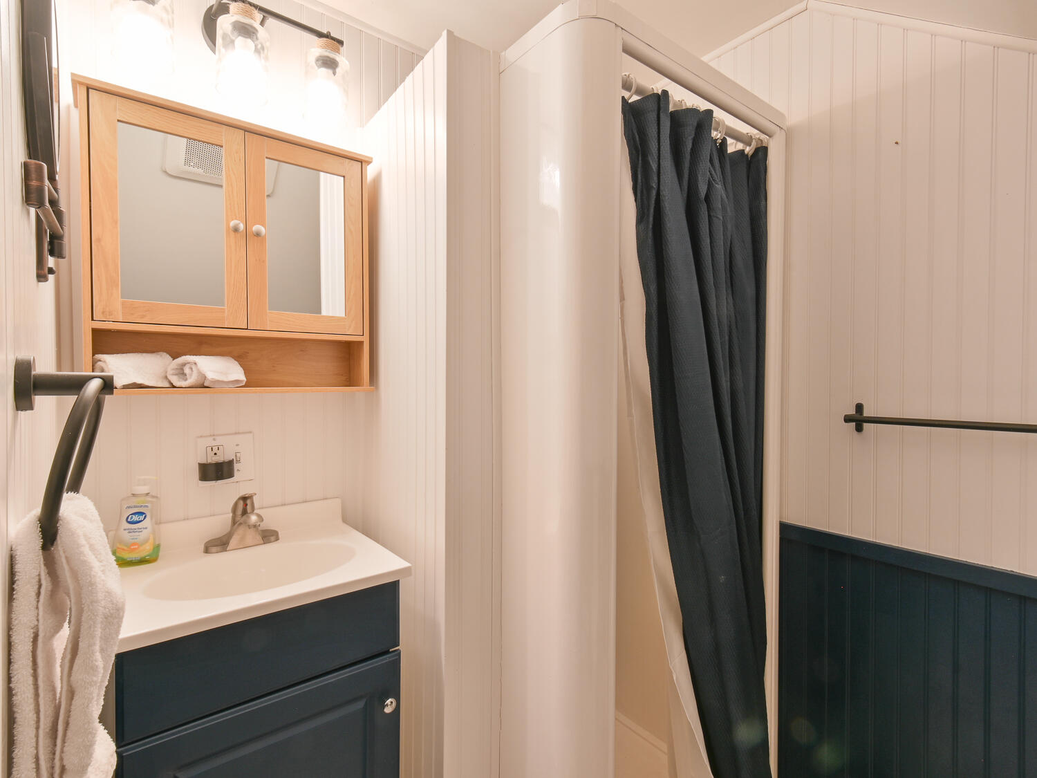 5 Mcdonald Avenue Ellsworth ME 04605