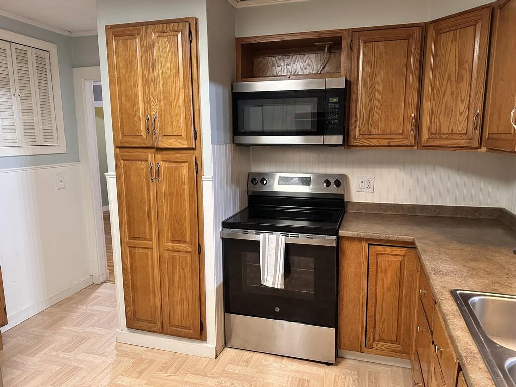 428 Essex Street Bangor ME 04401