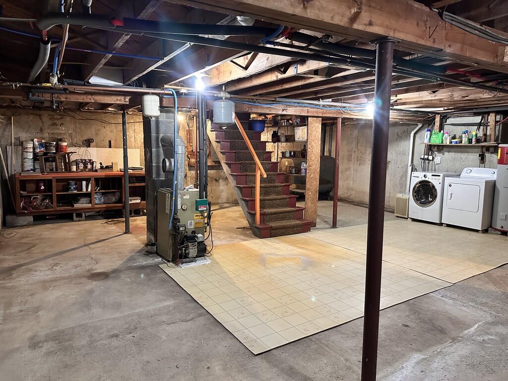 428 Essex Street Bangor ME 04401